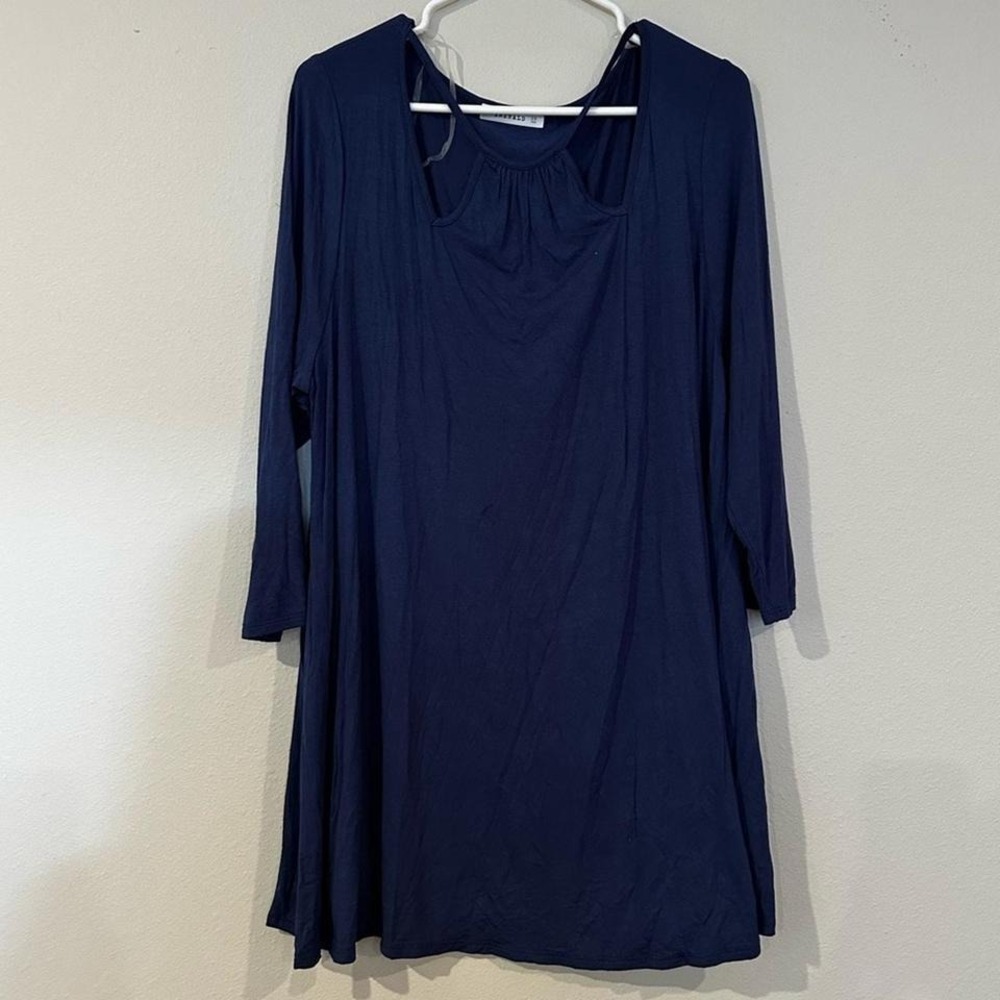 Cobalt blue extra long tunic in a size 2X with very unique neckline